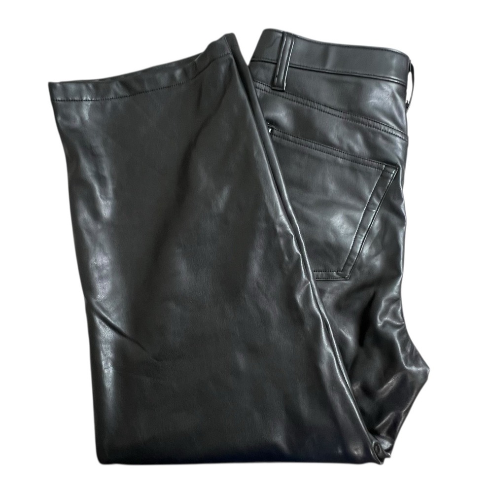 Abercrombie & Fitch Womens 8 XS Black Faux Leather 90s Relaxed Jean High Rise